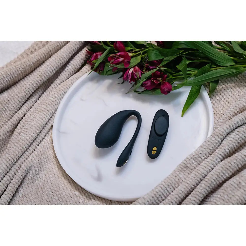 We-Vibe® Play Your Way Collection Jive 2 & Moxie+ Wearable Vibrator Set Black