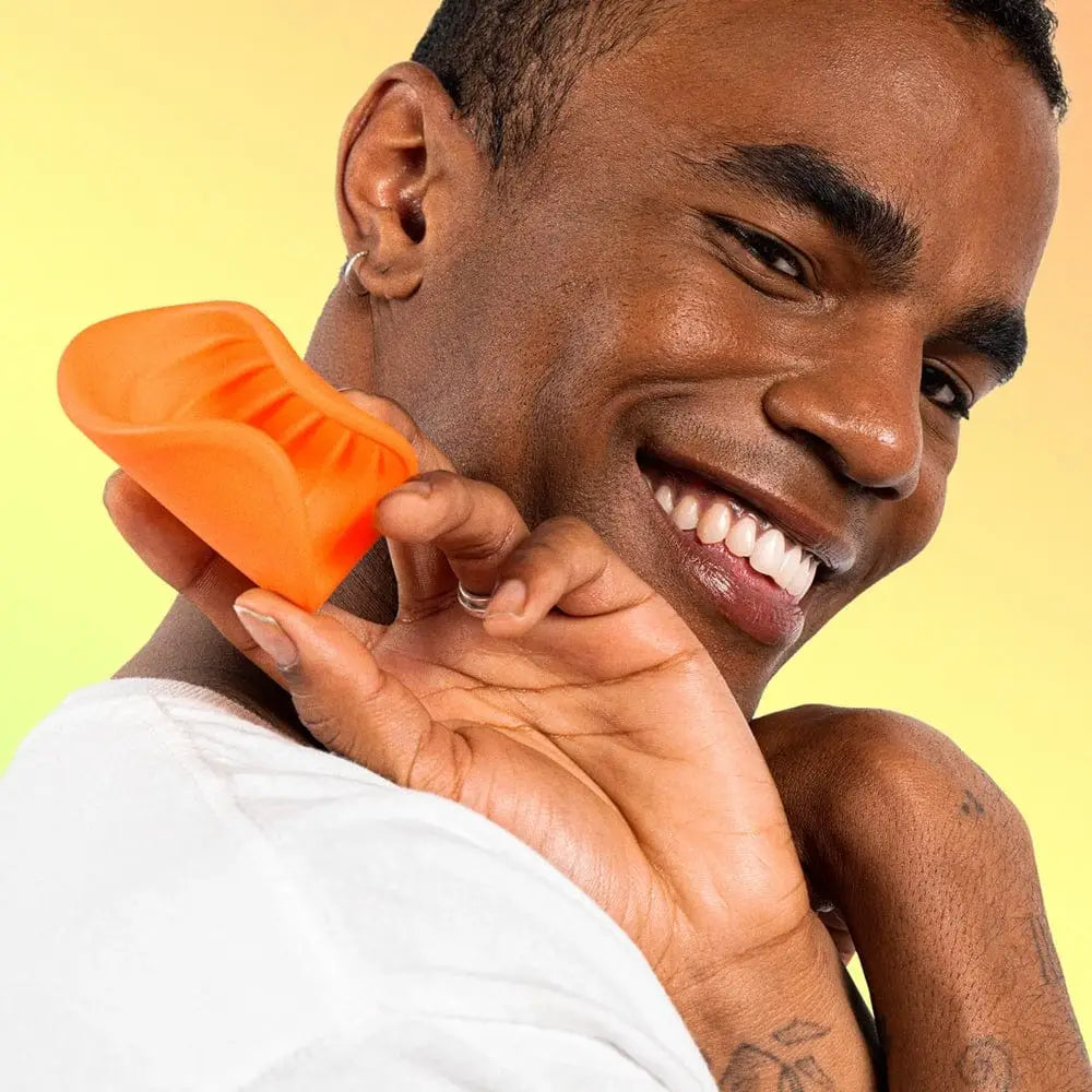 Vush™ Sol Vibrating Stroker - Rolik®