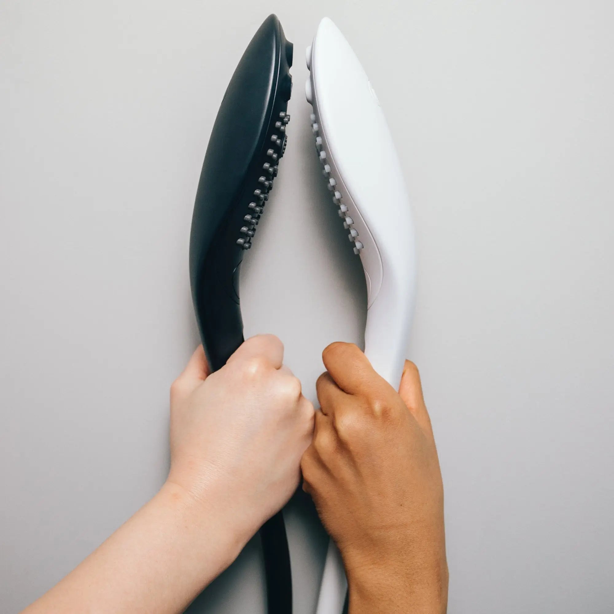 Wave 2-in-1 Pleasure Stimulation Shower Head - Stimulator