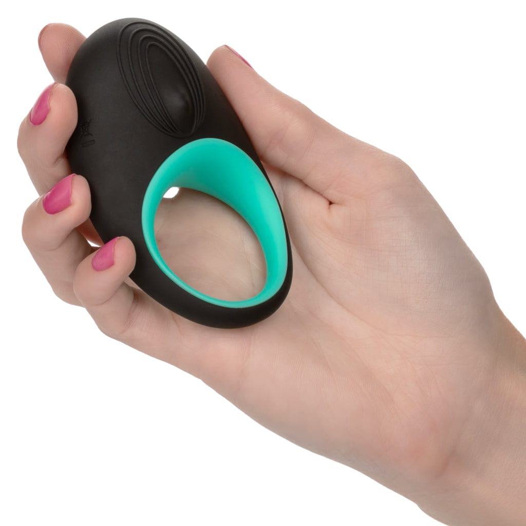 Silicone Link Up Max Vibrating Cock Ring by Cal Exotics