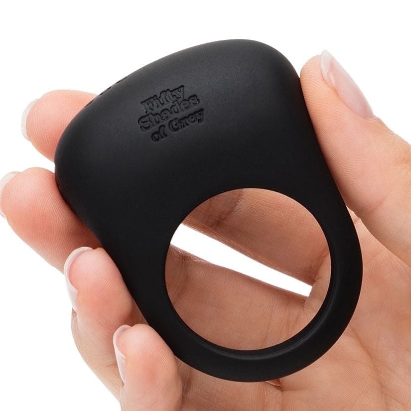 Fifty Shades Of Grey Sensation Vibrating Love C - Ring - Rolik®